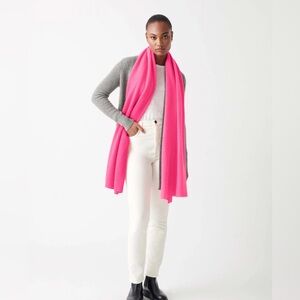 White + Warren Bright Pink 100% Cashmere-Wrap Scarf